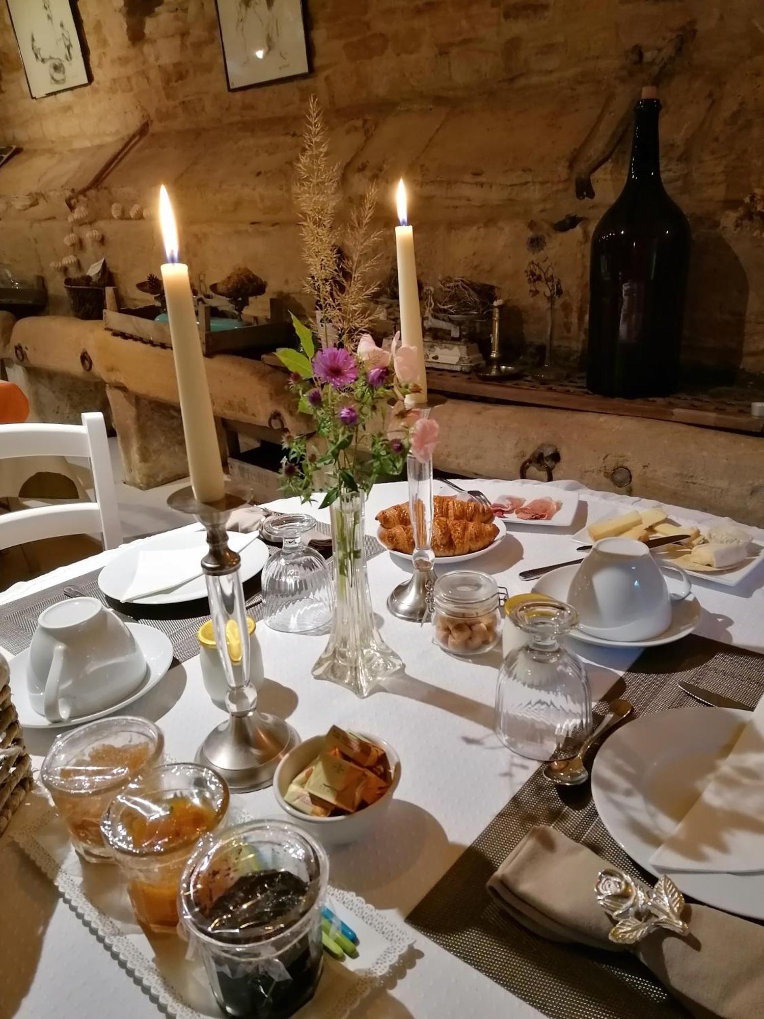 Bed and Breakfast La Malposte Reviers Esterno foto
